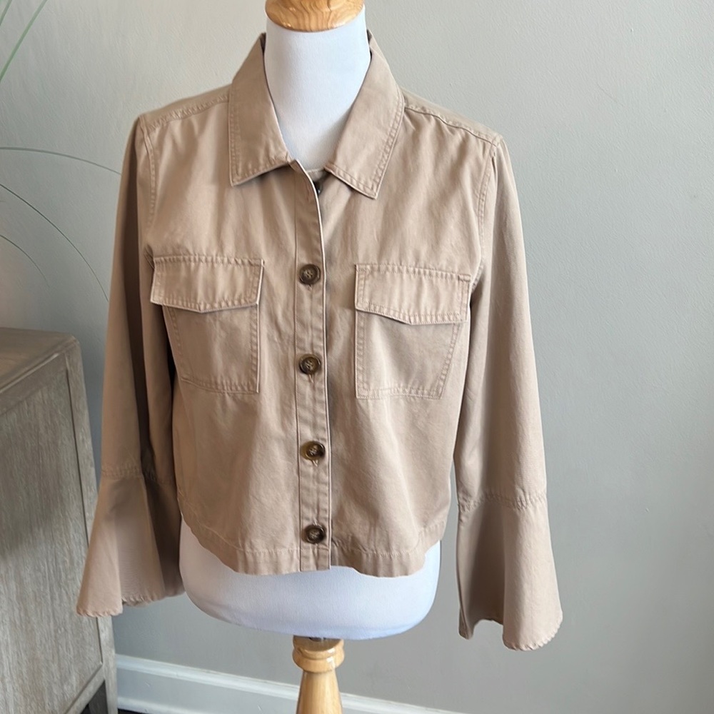 BB Dakota Jacket NWT Size Medium